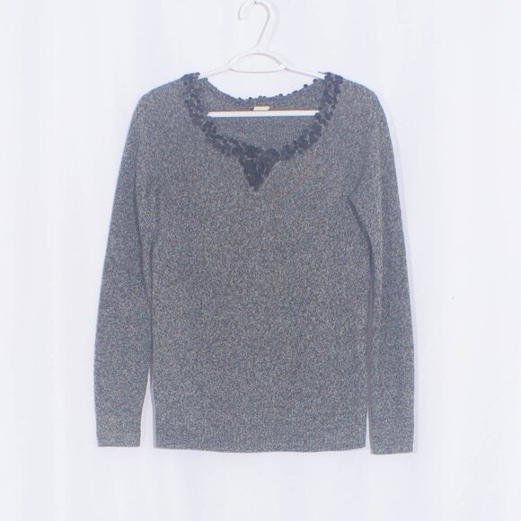 J. CREW 100% Lamb's Wool Sequined Sweater Size XS - Picture 2 of 7